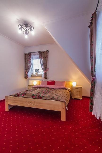 Folk Resort Domki I Apartamenty Murzasichle Ruang foto